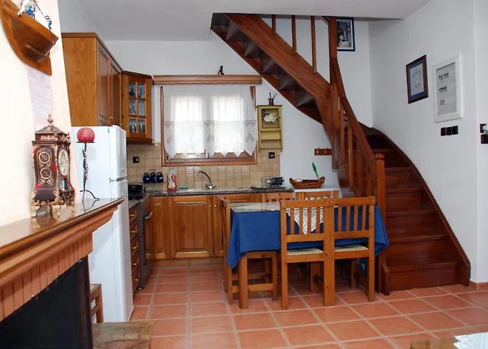 펜션 Elena 1astoning View *